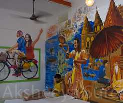 Roadhouse Hostel Varanasi