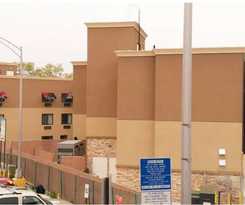 Hotel Mint JFK Airport