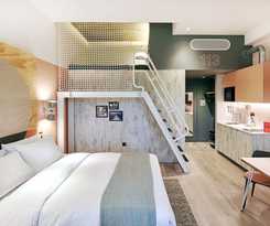 Hotel room2 Southampton Hometel