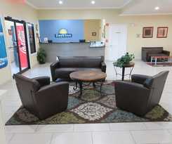 Hotel Days Inn by Wyndham Seaworld/Lackland AFB