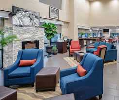 Hotel Comfort Suites Wilson I-95