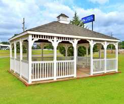 Hotel Castle Inn and Suites By OYO Chickasha