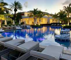 Hotel Hodges Bay Resort and Spa