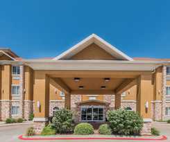 Hotel Days Inn and Suites by Wyndham Cleburne TX