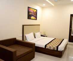 Hotel Eco Inn