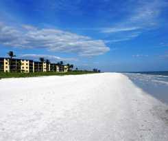 Hotel Ocean's Reach Condominiums
