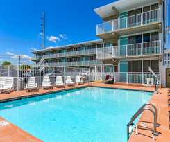 Surf Inn Suites