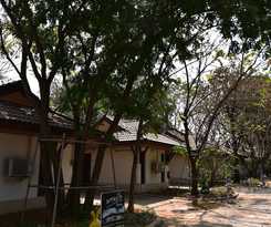 Bangrak Resort