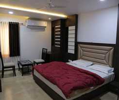 Hotel Lokpriya Inn