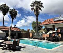 Laguna Hills Lodge