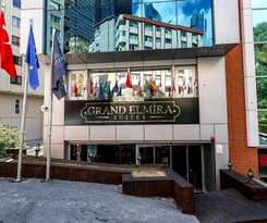 Grand Elmira Suites