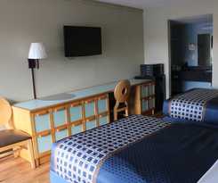 Hotel Tampa Inn - Near Busch Gardens