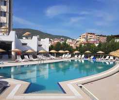  Royal Nas Resort