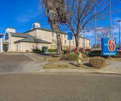 Motel Howard Johnson by Wyndham Lemoore