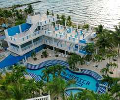 Hotel Isla M&aacute;gica Cove&ntilde;as