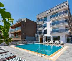  Mogons Exclusive Hotel
