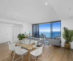Circle on Cavill Surfers Paradise - GCLR