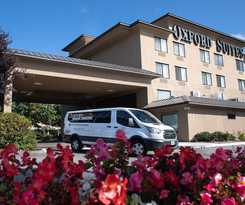 Oxford Suites Portland - Jantzen Beach
