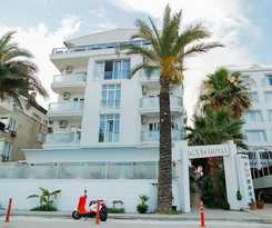 Acem Hotel