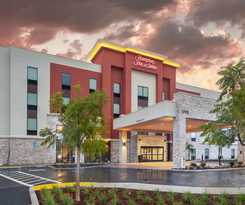 Hotel Hampton Inn and Suites Santa Maria