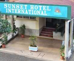 Hotel Sunset International