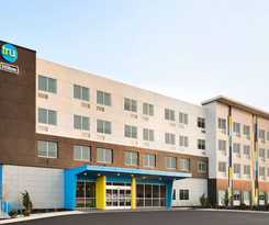 Tru by Hilton York
