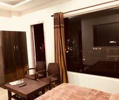 Hotel Dhauladhar Heights