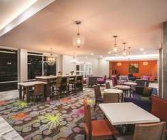 La Quinta Inn and Suites by Wyndham Baton Rouge - Port Allen