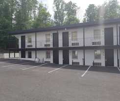 Penn Lodge and Suites