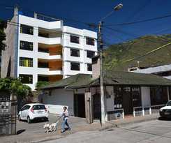 Hotel La Chimenea Casa De Piedad