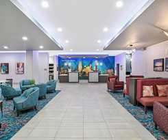 Hotel La Quinta Inn and Suites by Wyndham DFW West-Glade Parks