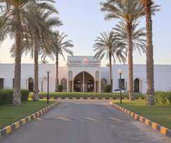 Hotel CAPITAL O133 Al Sawadi Beach Resort and Spa