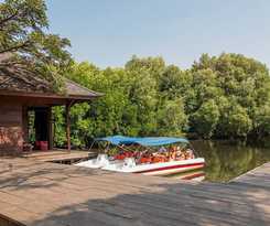 RedDoorz Resort @ Taman Wisata Mangrove