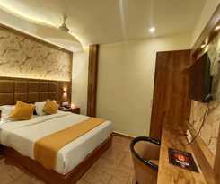 Hotel Riva International - Near Nesco Center