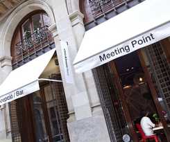 Hotel Chic and Basic Born Boutique