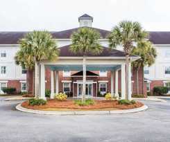 Comfort Inn and Suites Patriots Point