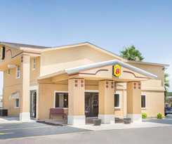 Hotel Super 8 by Wyndham Temple S. General Bruce