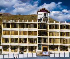 Hotel D\' Meadows Ladakh