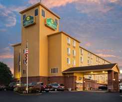 Hotel La Quinta Inn and Suites by Wyndham Portland Airport