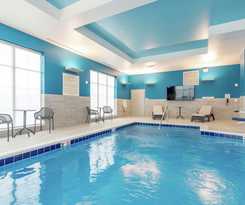 Hampton Inn and Suites Nashville North Skyline