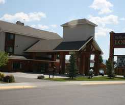 Yellowstone Lodge