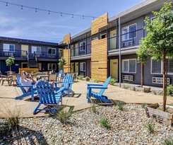 Hotel Americana Modern