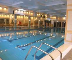 7 Pools SPA and Apartments