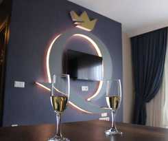 Quars Suite