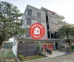 OYO Townhouse 22956 Grand Residency