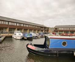 Hotel Tewitfield Marina
