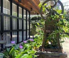 CHERN CHIANGMAI BOUTIQUE