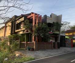 Hotel Mozza Guest House