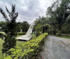 Baan Rai Somkiat Homestay