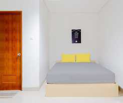 OYO Life 92685 Kost Arimbi